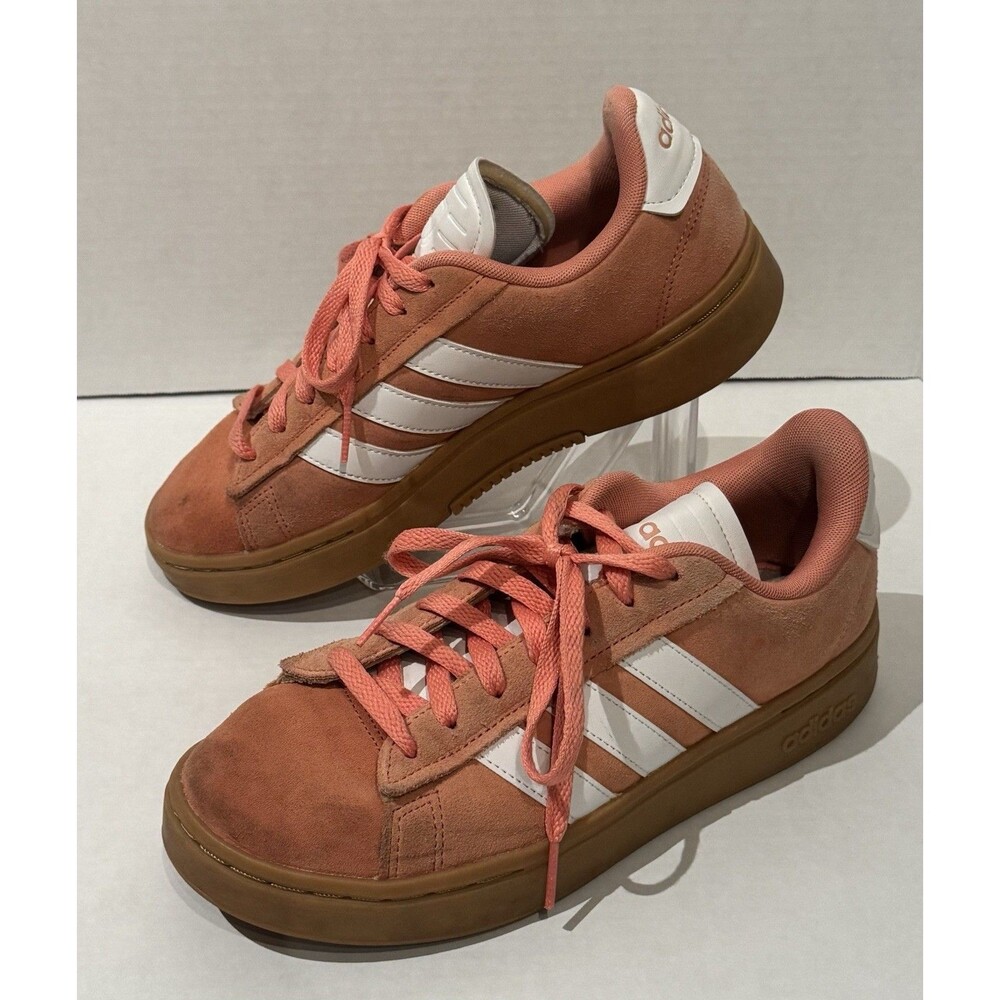 Adidas womens Grand Court Alphas Coral White Stripe Gum Soles Cloud Foam Sz8